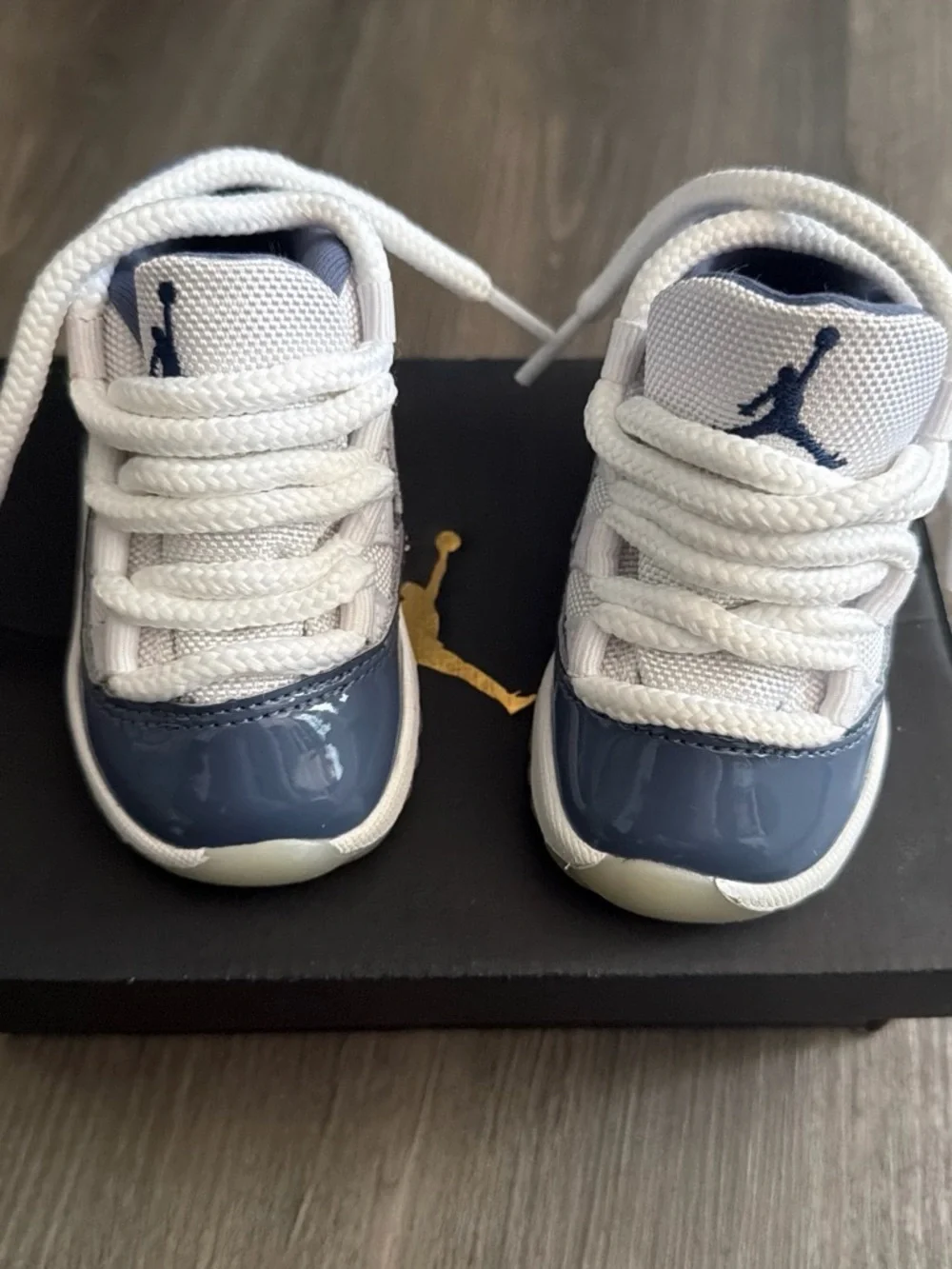 Jordan 11 Retro Low TD Diffused Blue / Midnight Navy